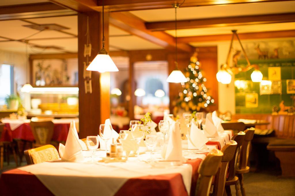 פורטוואנגן Gasthaus Zum Hirschen מראה חיצוני תמונה