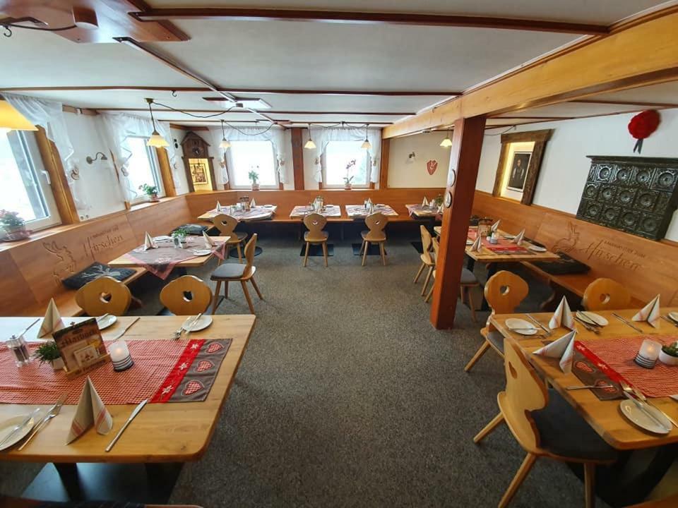 פורטוואנגן Gasthaus Zum Hirschen מראה חיצוני תמונה